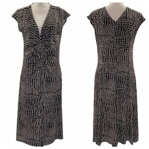 B. Calm Midi Animal Print Short Sleeve Dress 14